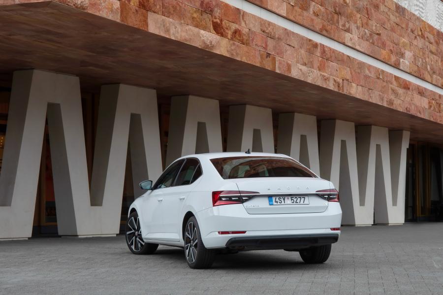 Skoda Superb iV 2019 года  (WW) (фото 18 из 55)
